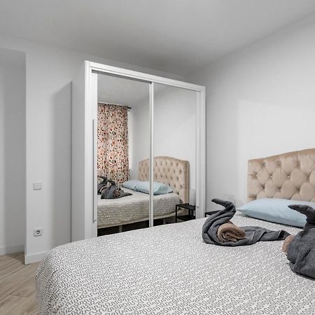 El Triangulo Del Arte - Jacuzzi Apartment Madrid Exterior photo